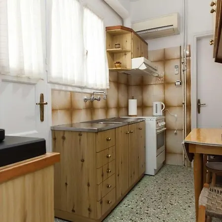 Charming Vintage 2Br Apartment With Balcony In Koukaki Atena Exterior foto